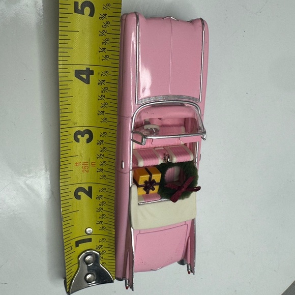 Pink Convertible Model Car - Picture 5 of 5